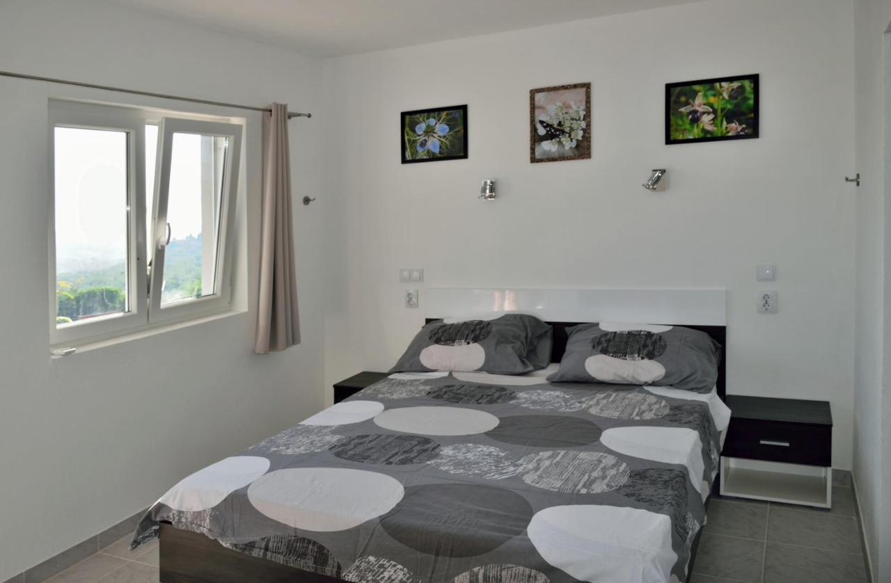 B&B On The Rocks Blizna Donja Exterior photo