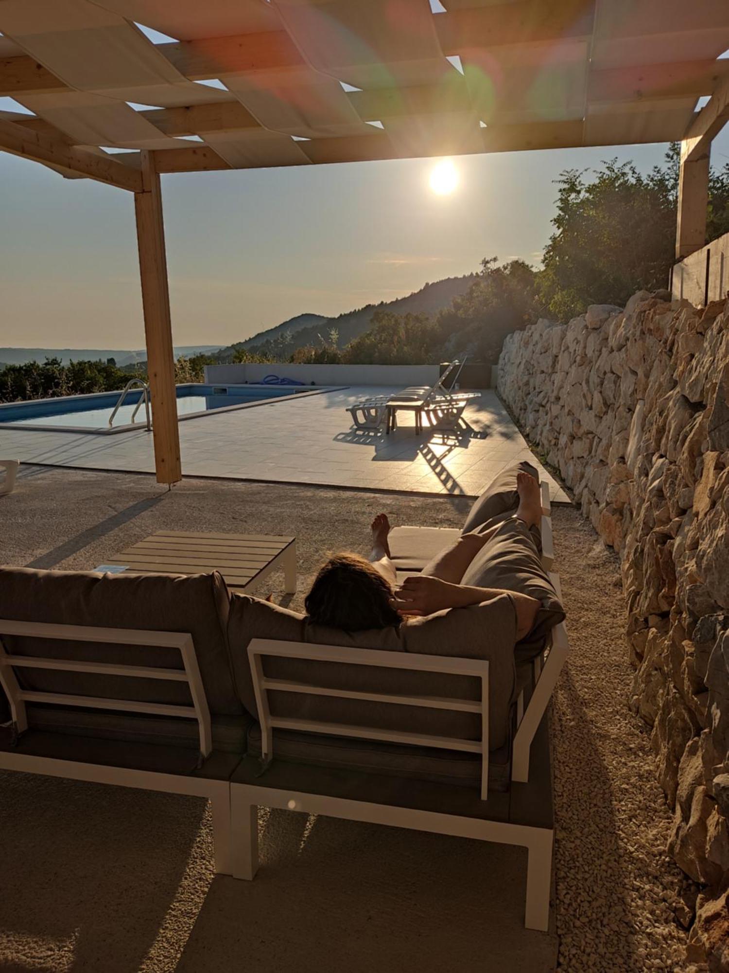 B&B On The Rocks Blizna Donja Exterior photo